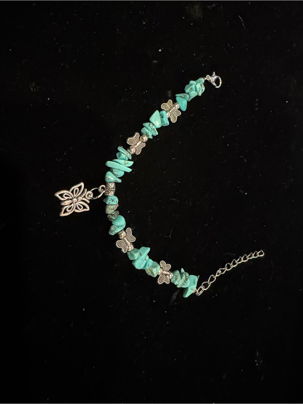 Turquoise Chip Bracelet with Butterfly Charms - Women Jewelry Sku3